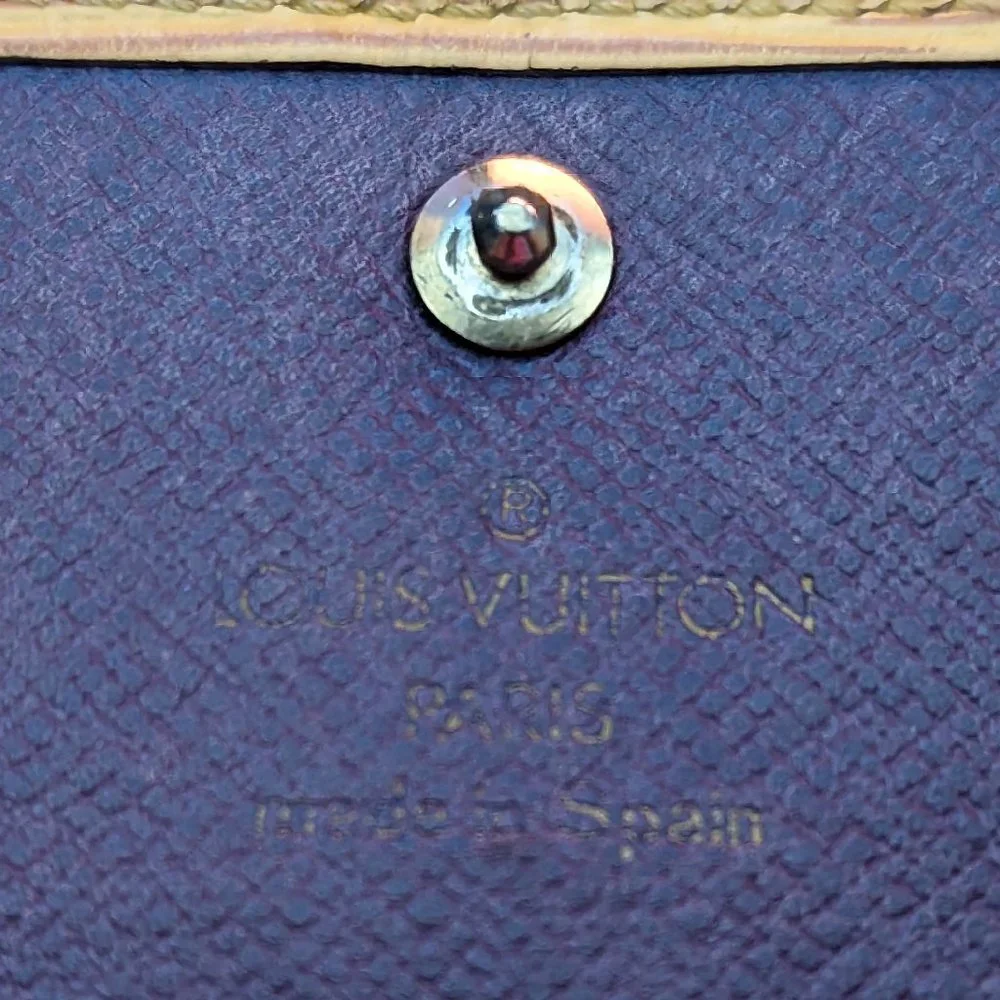 Louis Vuitton please check